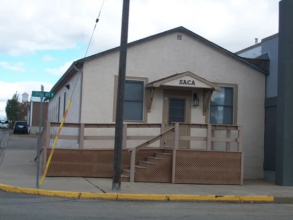 Outside view of the lodge